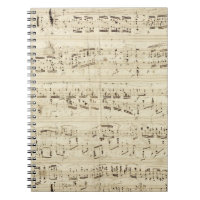Musique de feuille sur le parchemin manuscrit en