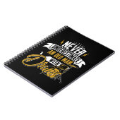 Carnet Ne Sous-Estimez Jamais Un Vieux Homme Avec Des Tam (Côté gauche)