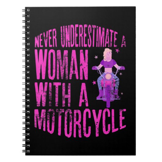 Carnet Ne Sous-Estimez Jamais Une Femme Avec Une Moto Un  (Devant)