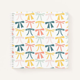 Carnet Nœuds minimalistes colorés