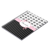 Carnet Noir Et Blanc Damas Chic Rose Floral Avec Nom (Côté gauche)