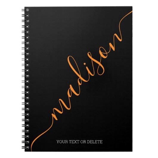 Carnet Noir moderne Nom Orange Monogramme Initial (Devant)