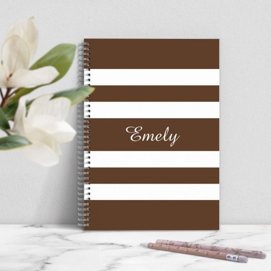 Carnet Nom du Motif de bandes Brown modernes