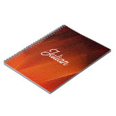 Carnet Nom personnalisé motif texturé orange (Côté gauche)