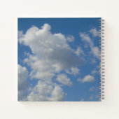 Carnet Nom personnalisé + nuages blancs/gris et ciel bleu (Dos)