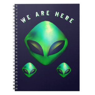 Carnet "Nous sommes ici" tête d'alien vert