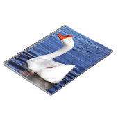 Carnet oie blanche nageant dans l'eau bleue (Côté gauche)