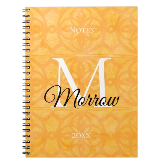 Carnet Orange Batik Nom et année Monogramme (Devant)