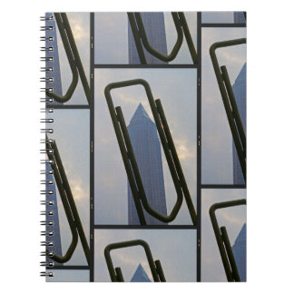 Carnet Paperclip Et Skyscraper