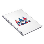 Carnet Patriotic Gnome Trio Vintage Vector Shirt Design_1 (Côté Droit)