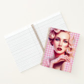 Carnet Patron de fille rose fashionista (Intérieur)