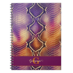 Carnet Peau de serpent chatoyante en violet et or monogra