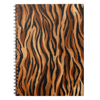 Carnet Peau de tigre : motif sans couture dessiné à la ma