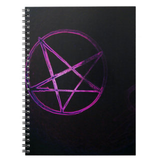 Carnet pentagramme pourpre