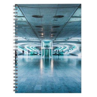 CARNET PERSONNES MARCHANT SUR TUNNEL
