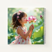 Carnet Petite Fille Sentant une Rose Rose Personnalisée (Dos)