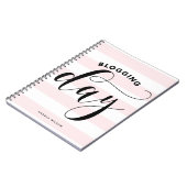 Carnet Pink Stripes Blogging Day Calligraphy Personnalisé (Côté gauche)