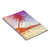 Carnet Plage, cocotier, lit en bois. (Côté Droit)