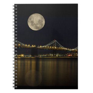 Carnet Pleine lune sur le pont Bay