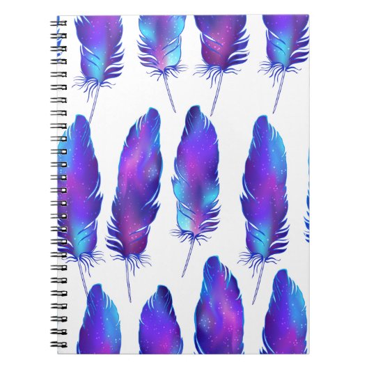Carnet Plumes avec texture spatiale, motif magique. (Devant)