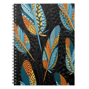 Carnet Plumes dessinées à la main : arrière - plan coloré
