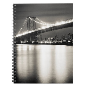 Carnet Pont de Williamsburg à New York City la nuit