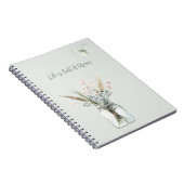 Carnet Pot de fleurs bleues avec papillon rose tendre  (Côté Droit)