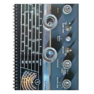 Carnet radio vintage à ondes courtes