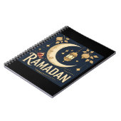 Carnet Ramadan capture la lumière, le rythme et la réflex (Côté gauche)