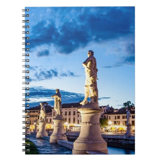 Carnet Rangée de statues illuminées à Padova (Devant)