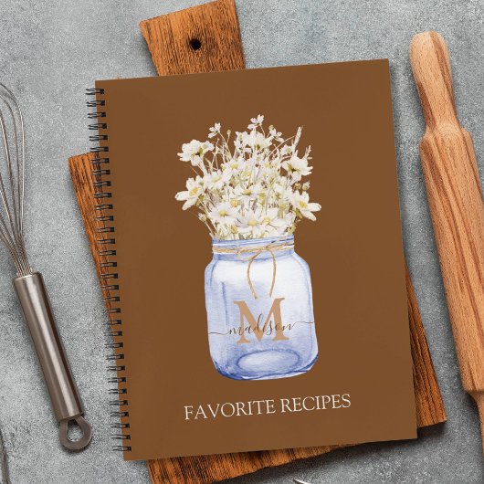 Carnet Recette de fleur de marguerite blanche monogrammée