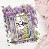 Carnet Recette lilas fleurs de fenêtre rose monogramme