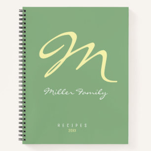 Carnet Recettes familiales Monogrammé vert sauge
