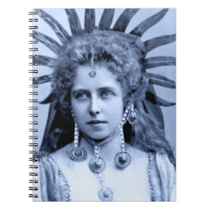 Carnet Reine Marie de Roumanie comme Reine du Soleil - bl