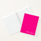 Carnet Rose Chaude et Nom de l'Enseignant Blanc (Intérieur)