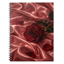 Carnet Rose Rouge | Cadeau Féminin en Satin Rose