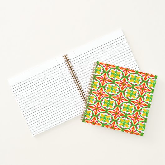 Carnet Rouge, jaune et vert citron vert (Intérieur)
