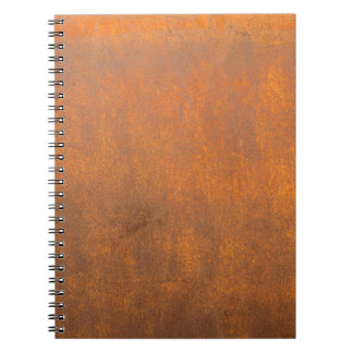 Carnet Rouille noire, texture métallique gros plan.