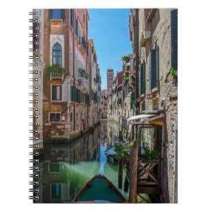 Carnet Rue étroite avec canal à Venise