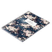Carnet Sakura Floral Wavy Lines Monogramme (Côté gauche)