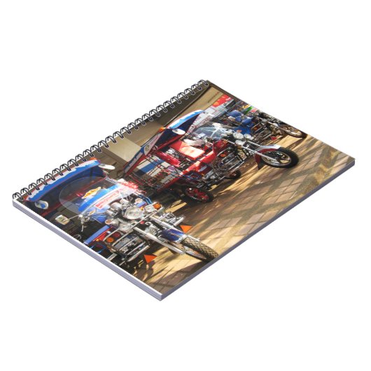 Carnet Salle de spectacle Tuk Tuk ... Udon Thani, Isaan, (Côté gauche)