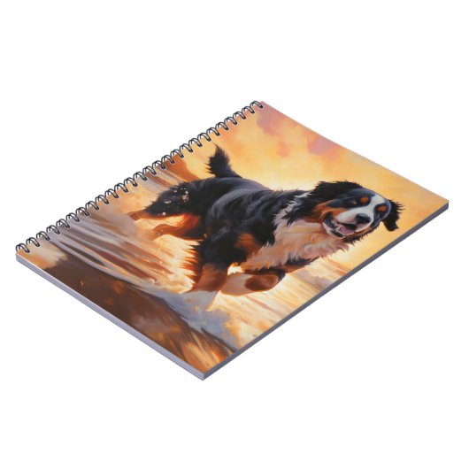 Carnet Sandy Paws Bernese Mountain Dog on Beach Sunset (Côté gauche)