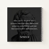 Carnet Seneca's Division : Les Doers et les Critiques (Dos)