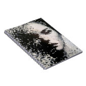 Carnet Silhouette de pixel rêveuse dans des teintes douce (Côté Droit)