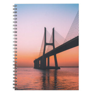 CARNET SILHOUETTE DE PONT SOUS UN CIEL CLAIR