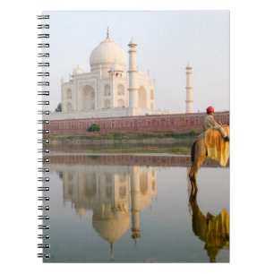 Carnet Site funéraire mondialement célèbre du temple Taj