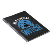 Carnet Soyez un design de Halloween de sorcière spéciale_ (Côté Droit)