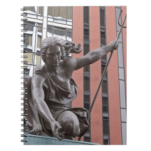 Carnet Statue de Portlandia, Portland, Oregon (Devant)