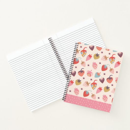 Carnet Strawberries fun Spiral Notebook (Intérieur)
