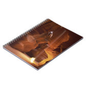 Carnet Sunbeam frappant l'amarante sur le plancher de (Côté gauche)